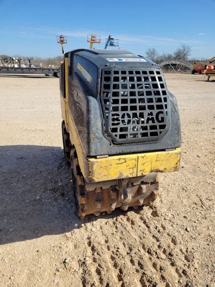 equipment rental laredo texas